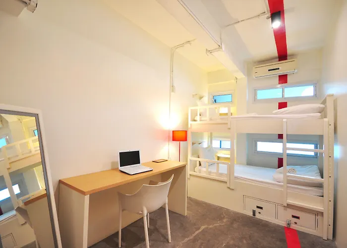 Qilombo Silom - Hq 호텔 2*
