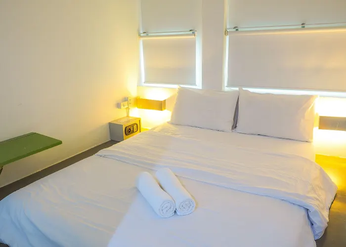 Qilombo Silom - Hq 호텔