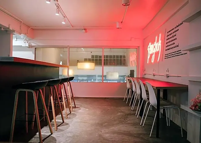 Qilombo Silom - Hq 호텔