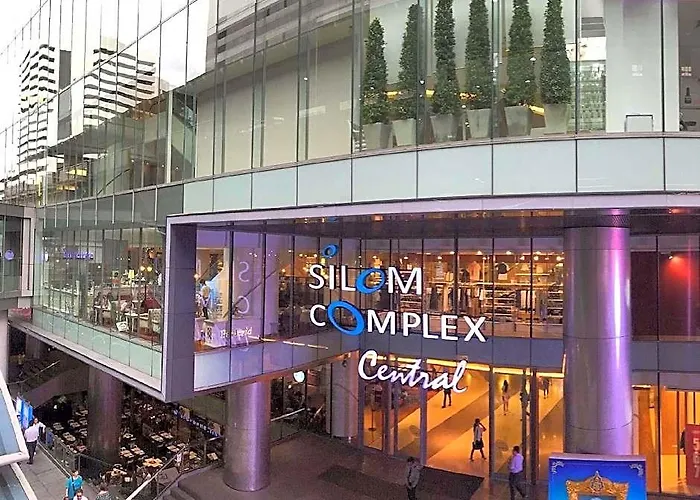 Qilombo Silom - Hq