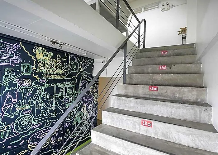 Qilombo Silom - Hq 호텔